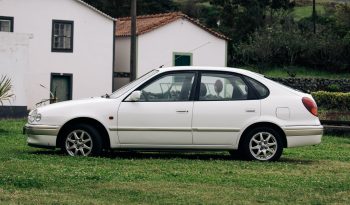 Toyota Corolla 98 completo
