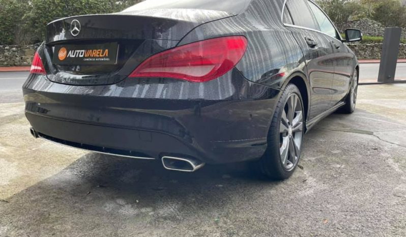 Mercedes-Benz CLA 200 CDI completo