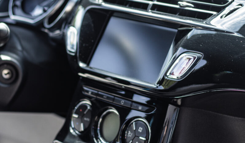 DS DS3 1.6 BlueHDi So Chic completo