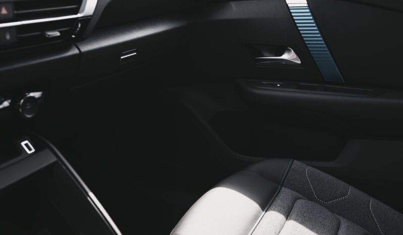 Citroën ë-C4 X completo