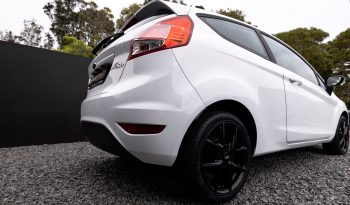 Ford Fiesta 1.25 82 Edition completo