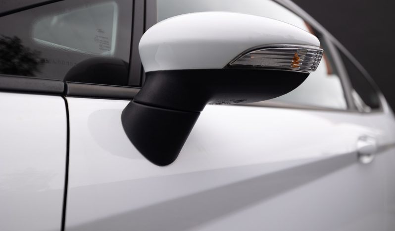 Ford Fiesta 1.25 82 Edition completo