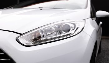 Ford Fiesta 1.25 82 Edition completo