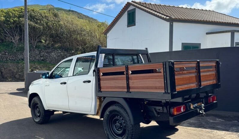 Toyota Hilux D-4D 2020 completo
