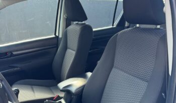 Toyota Hilux D-4D 2020 completo