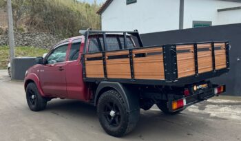 Toyota Hilux D-4D 4WD completo