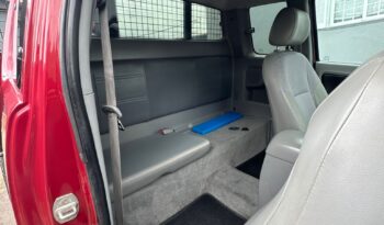 Toyota Hilux D-4D 4WD completo