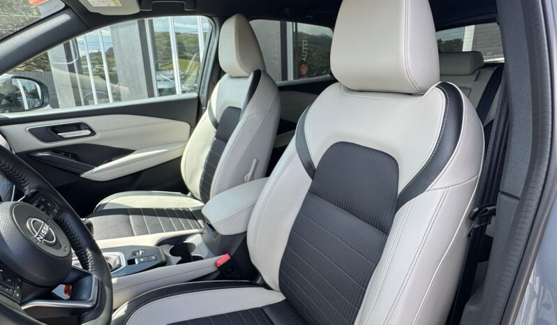 Nissan Qashqai III Mild Hybrid 140 Tekna Sport completo