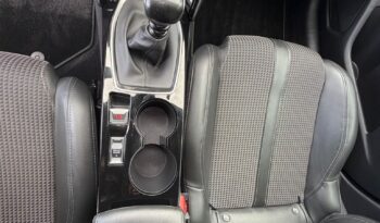 Peugeot 208 PURETECH 100 S&S BVM6 GT completo