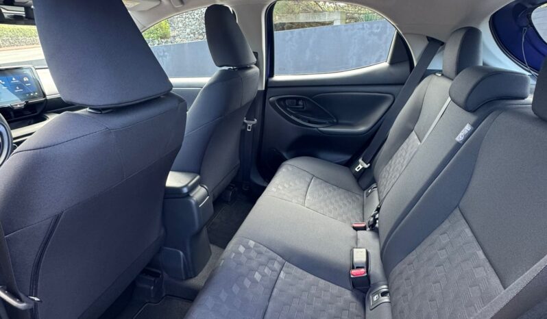 Toyota Yaris Exclusive 1.5 Hybrid completo