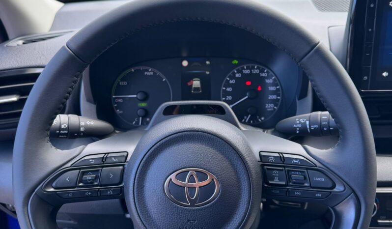Toyota Yaris Exclusive 1.5 Hybrid completo