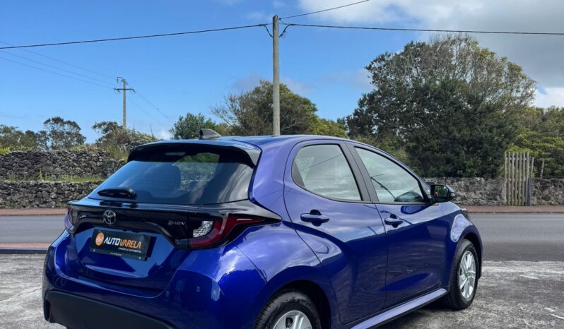 Toyota Yaris Exclusive 1.5 Hybrid completo