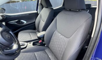 Toyota Yaris Exclusive 1.5 Hybrid completo