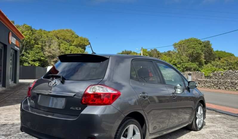 Toyota Auris D-4D Pack Sport completo