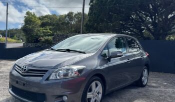 Toyota Auris D-4D Pack Sport completo