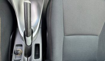 Toyota Auris D-4D Pack Sport completo